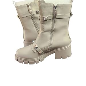 Stylish‎ Gray Combat Boots with Studded Accents